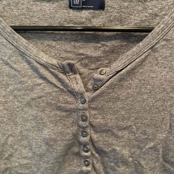 Set of 2 Long-sleeve Shirts - Picture 2 of 3